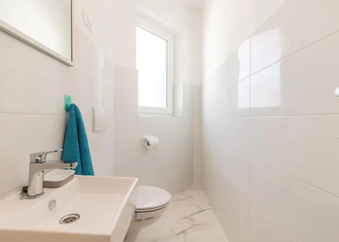 Day Pula